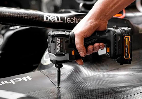 Шурупокрут ударний/Impact акумуляторний McLaren F1 TEAM LIMITED EDITION DeWALT DCF85ME2GT